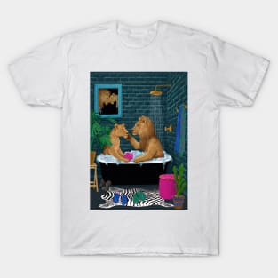 Lions in the bath and in love T-Shirt